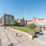 Royal Apartments - By The River
