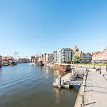 Royal Apartments - By The River